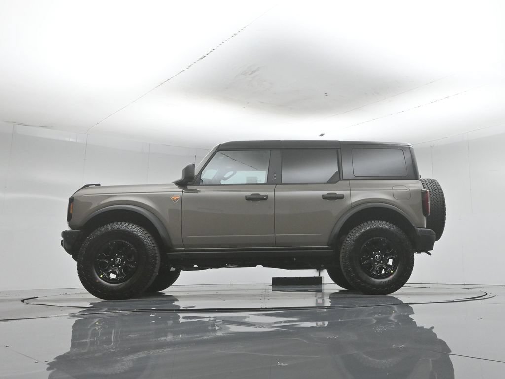 New 2026 Ford Bronco Badlands w/ Wildtrak Package AWD/4WD image 7