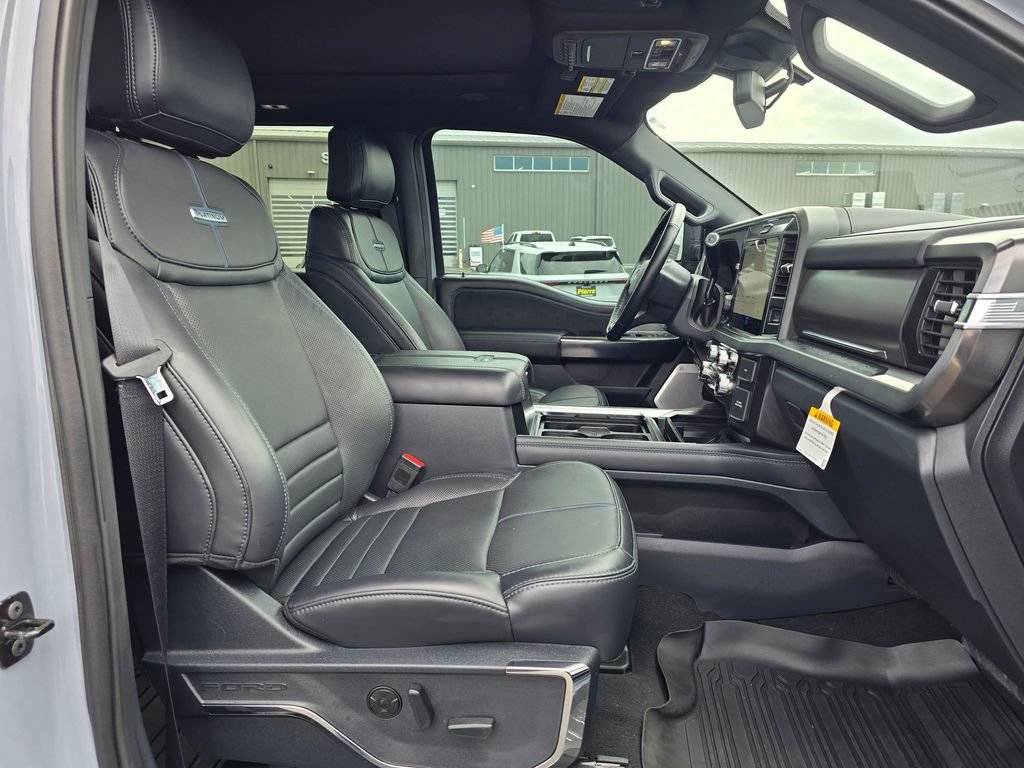 Used 2026 Ford F450 Platinum AWD/4WD image 17
