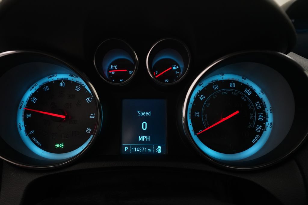 Used 2016 Buick Encore FWD image 2