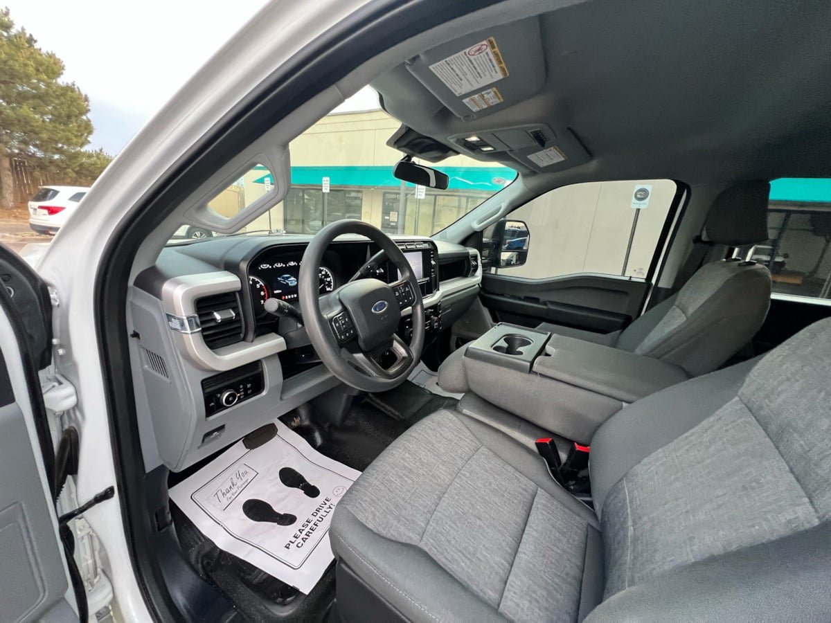 Used 2023 Ford F250 XL w/ FX4 Off-Road Package AWD/4WD image 20