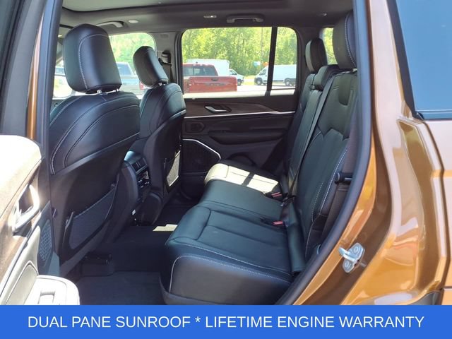New 2026 Jeep Grand Cherokee Limited AWD/4WD image 28