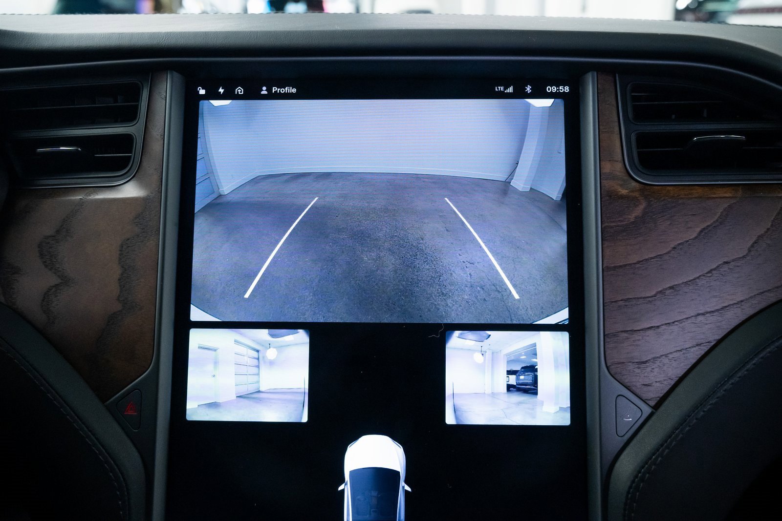 Used 2019 Tesla Model X 100D image 13