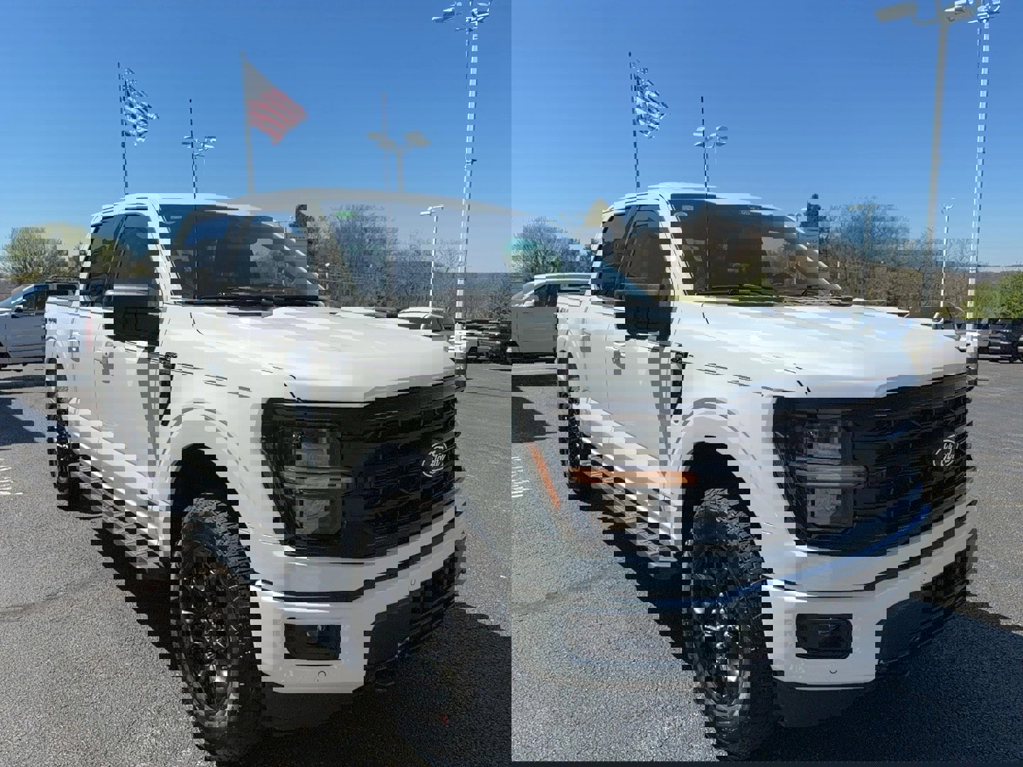 Used 2025 Ford F150 XLT w/ Equipment Group 302A MID image 4