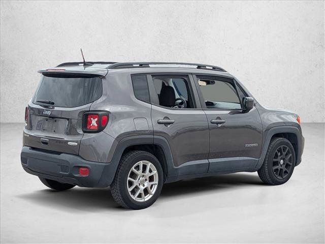 Used 2019 Jeep Renegade Latitude FWD image 5
