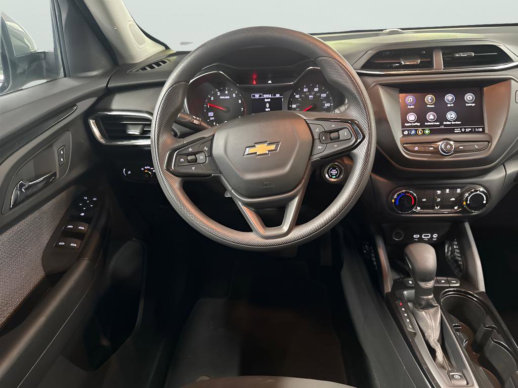 Used 2023 Chevrolet TrailBlazer LT AWD/4WD image 17