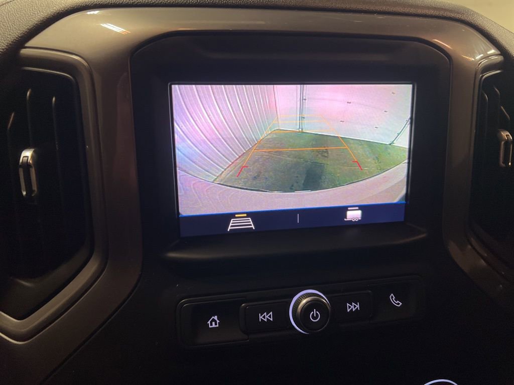 Used 2020 Chevrolet Silverado 1500 Custom w/ Custom Max Trailering Package image 17