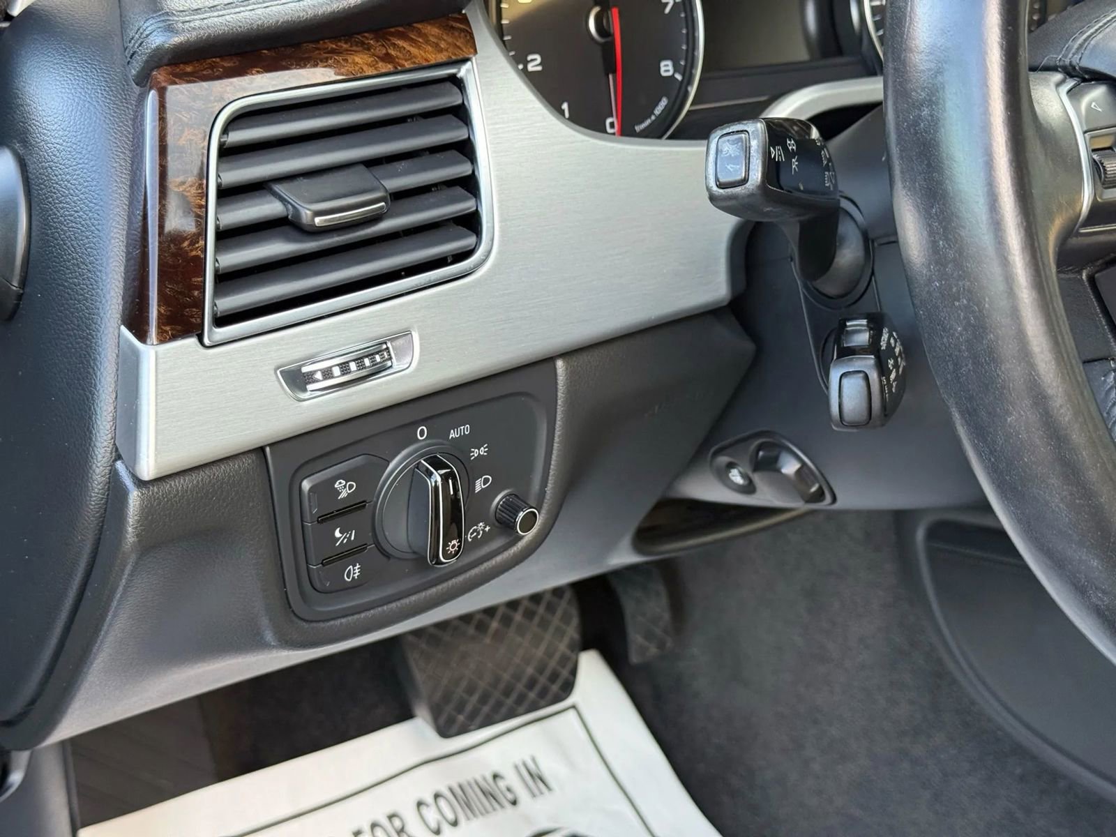 Used 2012 Audi A8 4.2 image 32