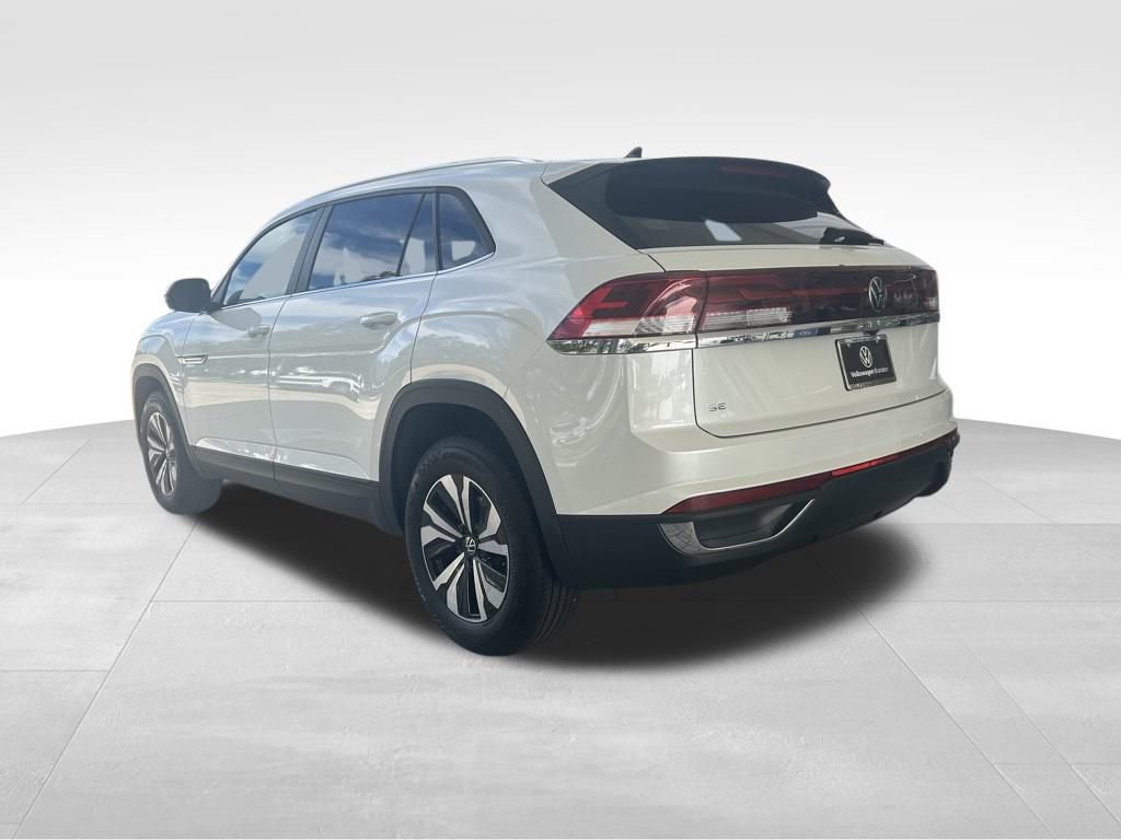 New 2026 Volkswagen Atlas Cross Sport SE image 3