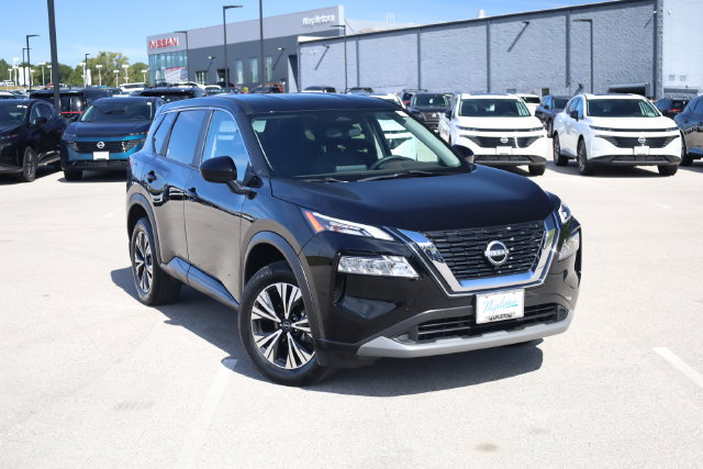 Certified 2023 Nissan Rogue SV AWD/4WD image 2