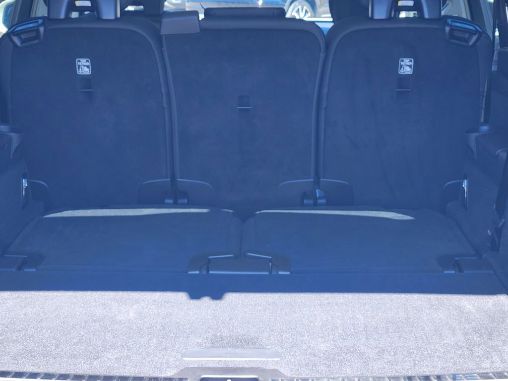 New 2025 Volvo XC90 B6 Core w/ Protection Package Premier image 20