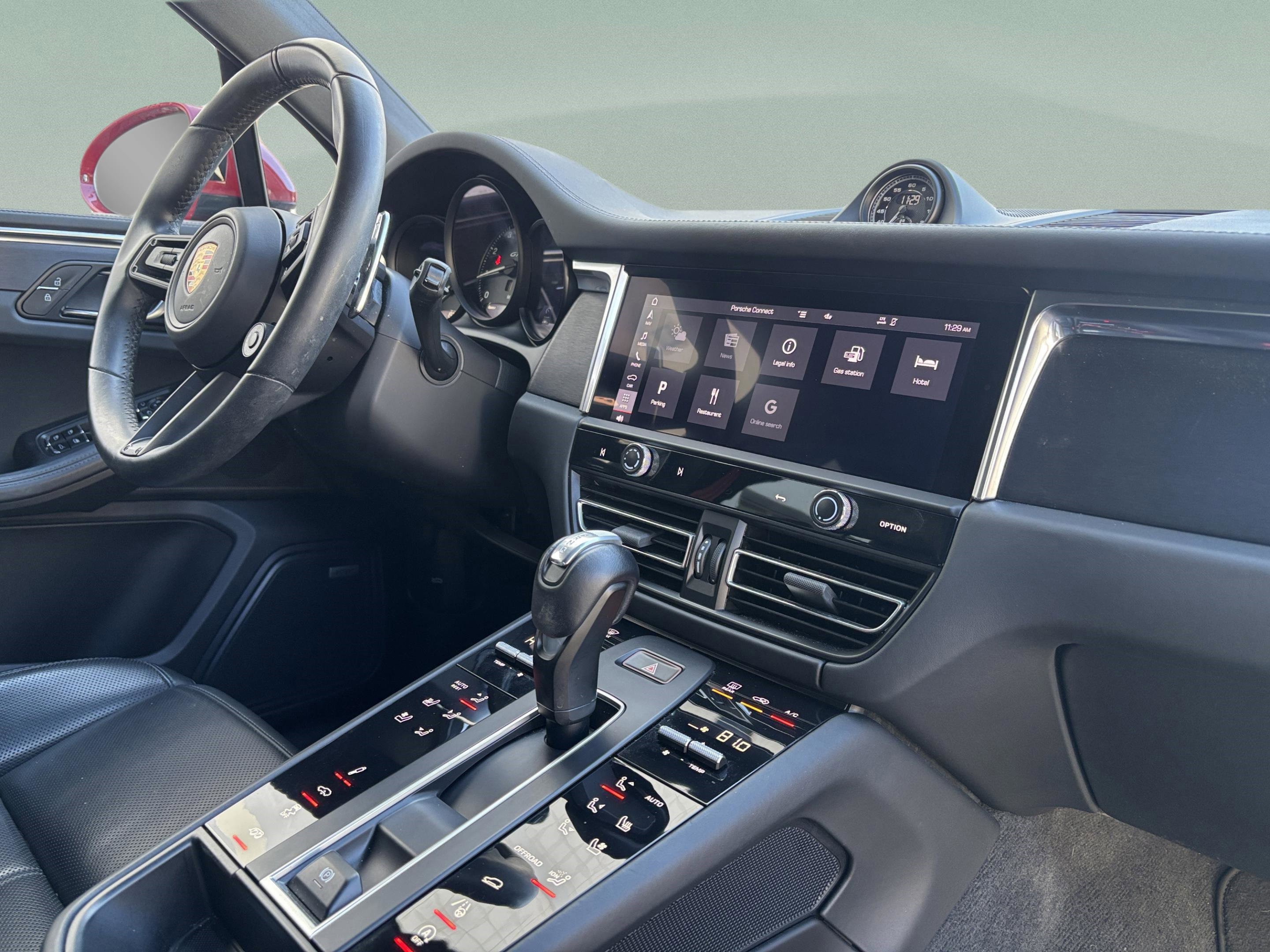 Used 2022 Porsche Macan GTS image 12