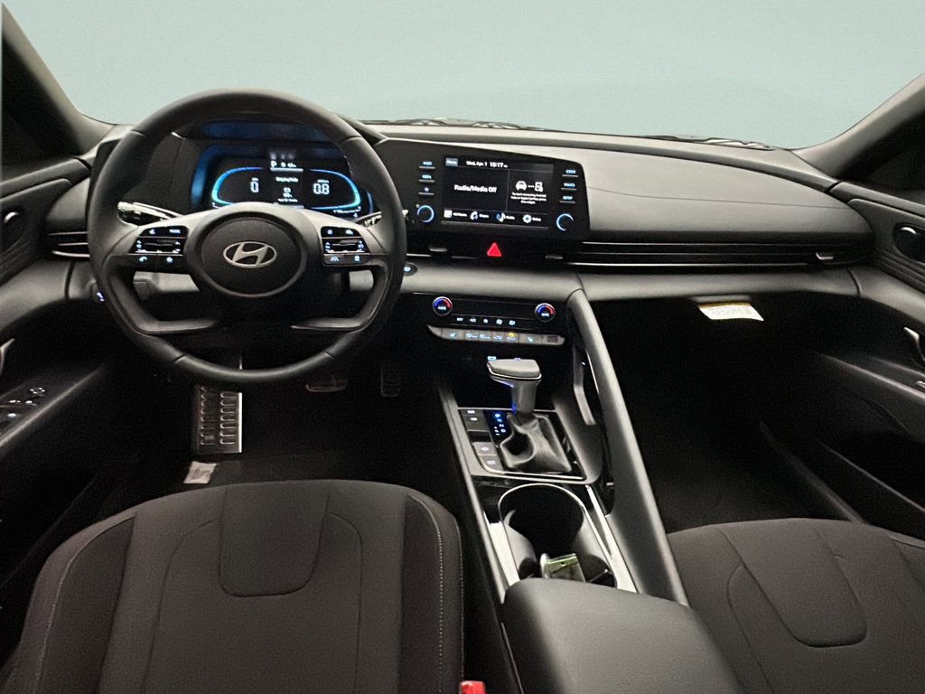 New 2026 Hyundai Elantra SEL Sport image 16
