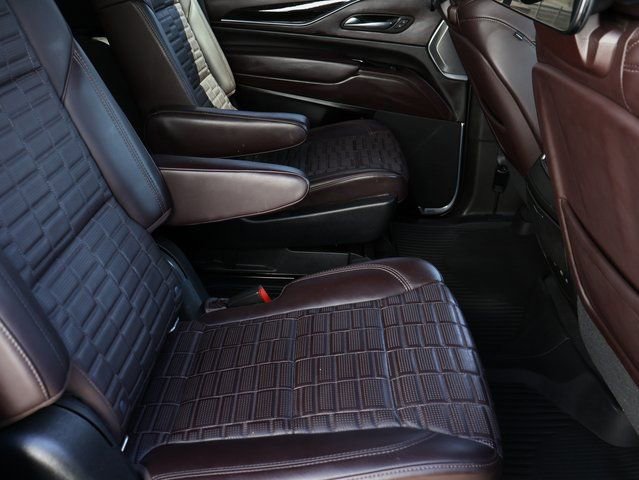 Certified 2021 Cadillac Escalade Sport Platinum image 16