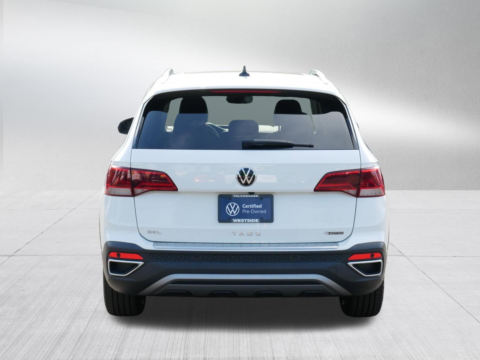 Certified 2023 Volkswagen Taos SEL AWD/4WD image 6