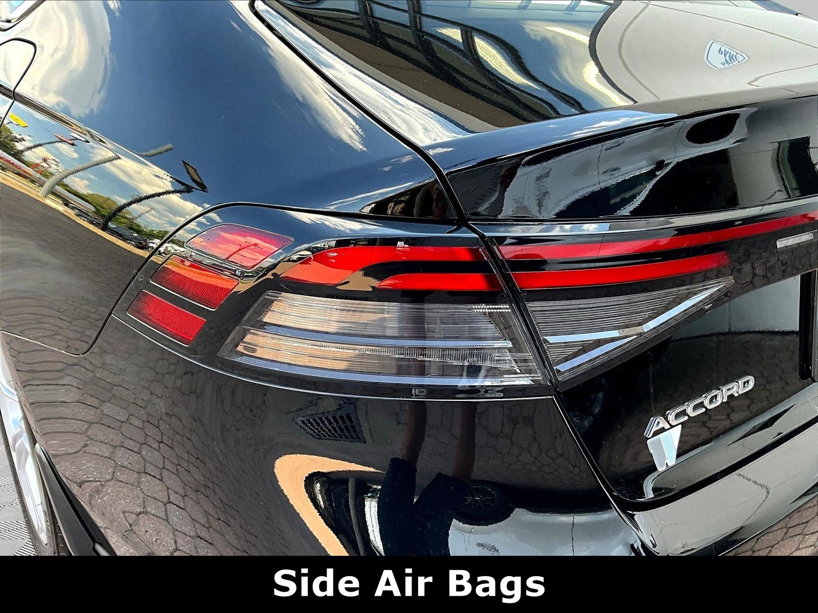 Used 2025 Honda Accord LX image 22