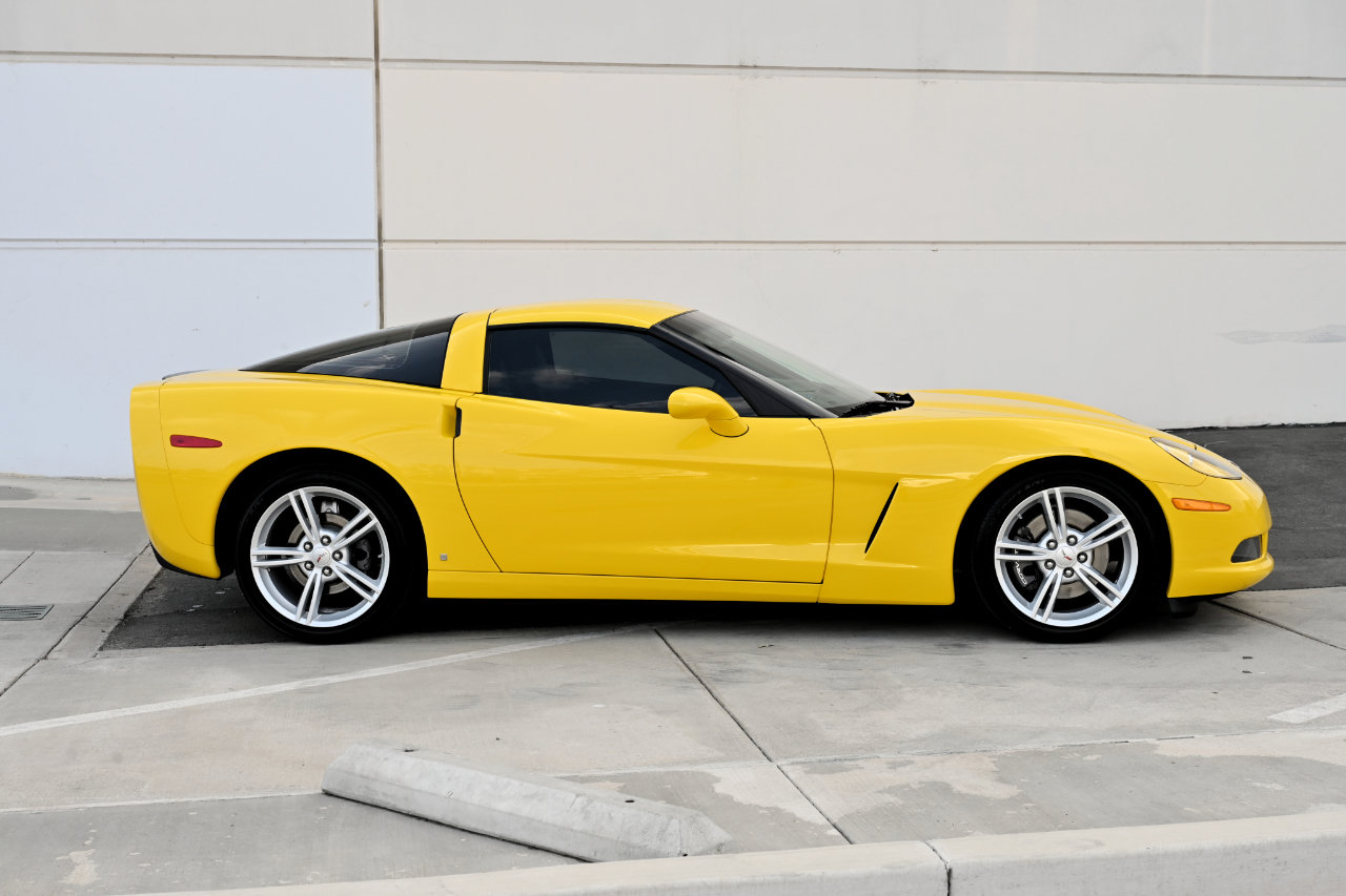 Used 2008 Chevrolet Corvette Coupe image 7