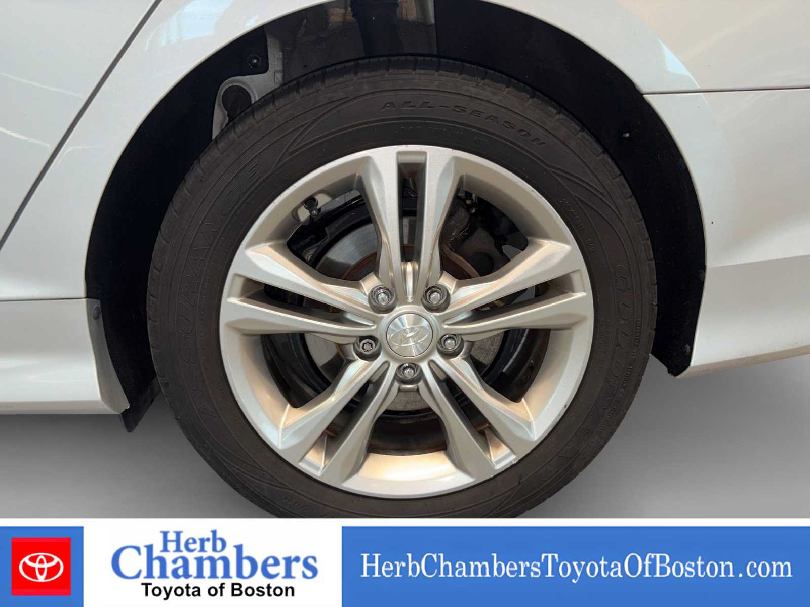 Used 2019 Hyundai Sonata SEL w/ Tech Package 02 FWD image 19