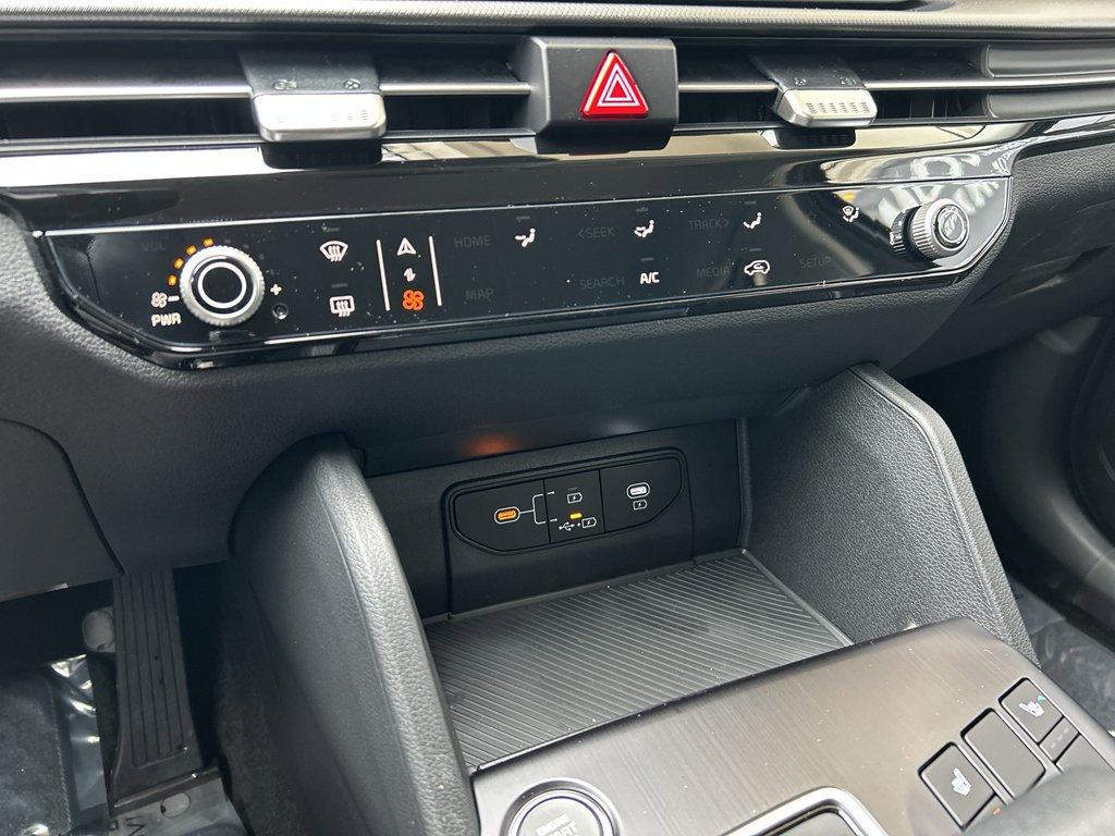 New 2026 Kia Sportage LX AWD/4WD image 21