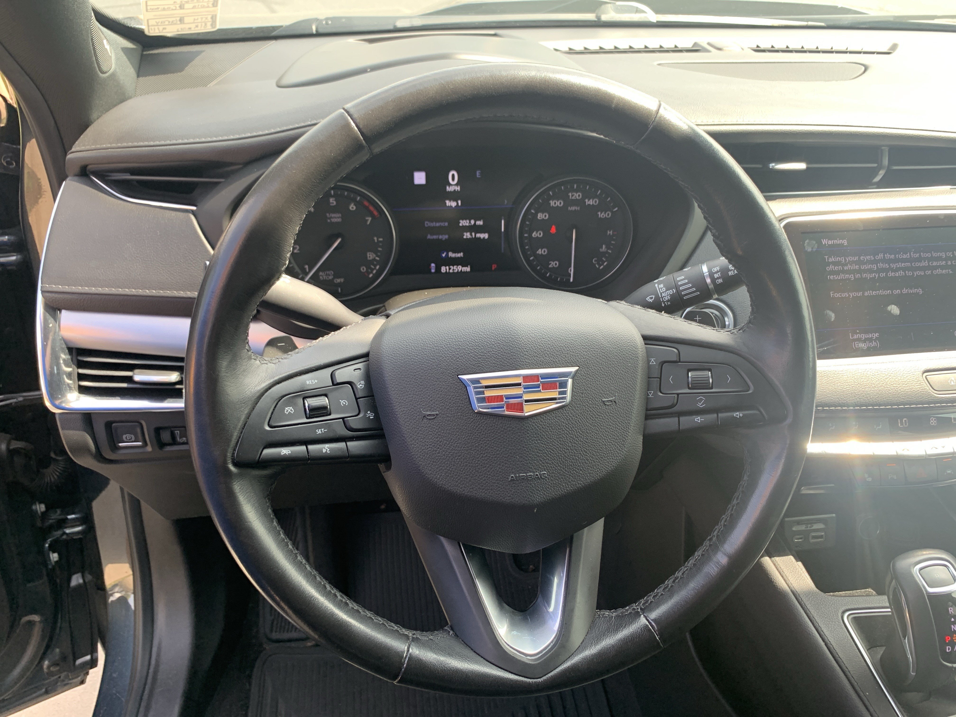 Used 2019 Cadillac XT4 Premium Luxury w/ Technology Package FWD image 18