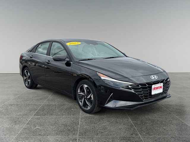 Used 2023 Hyundai Elantra Limited image 7