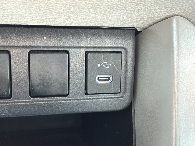 Used 2024 Toyota Corolla Cross L FWD image 18