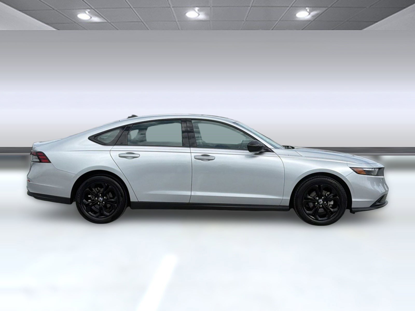 Used 2025 Honda Accord SE image 8