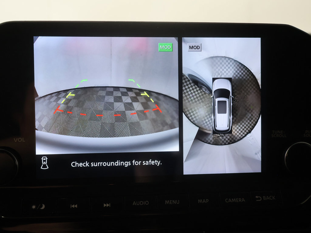 Used 2023 Nissan Pathfinder SL AWD/4WD image 46