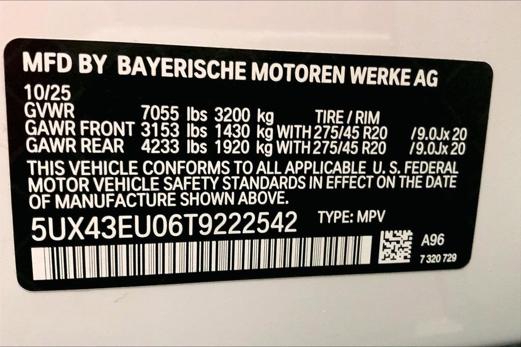 New 2026 BMW X5 xDrive50e w/ Climate Comfort Package image 10