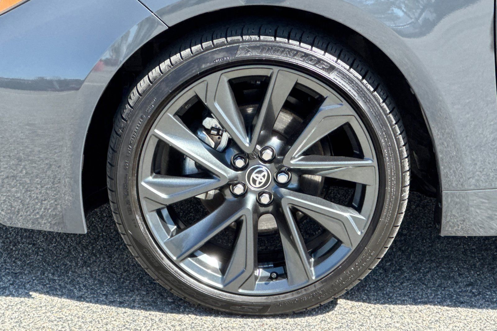 Used 2025 Toyota Corolla SE image 24