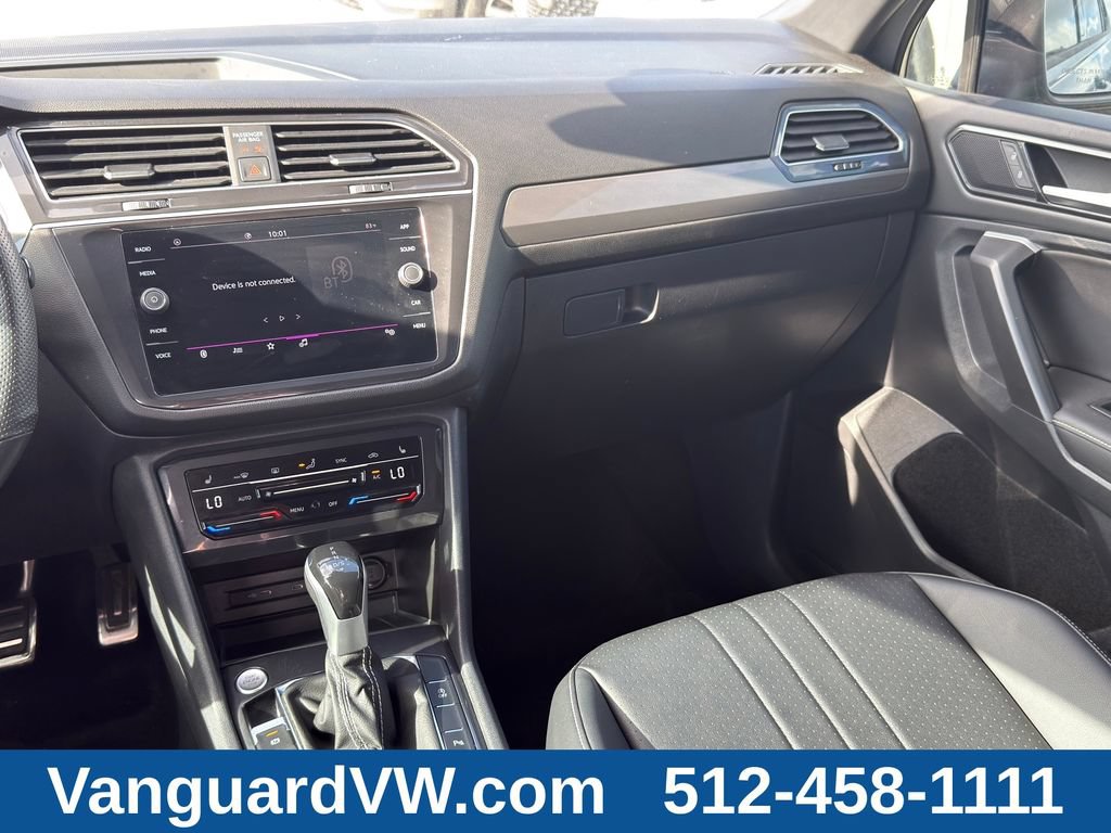 Used 2023 Volkswagen Tiguan SE R-Line FWD image 27