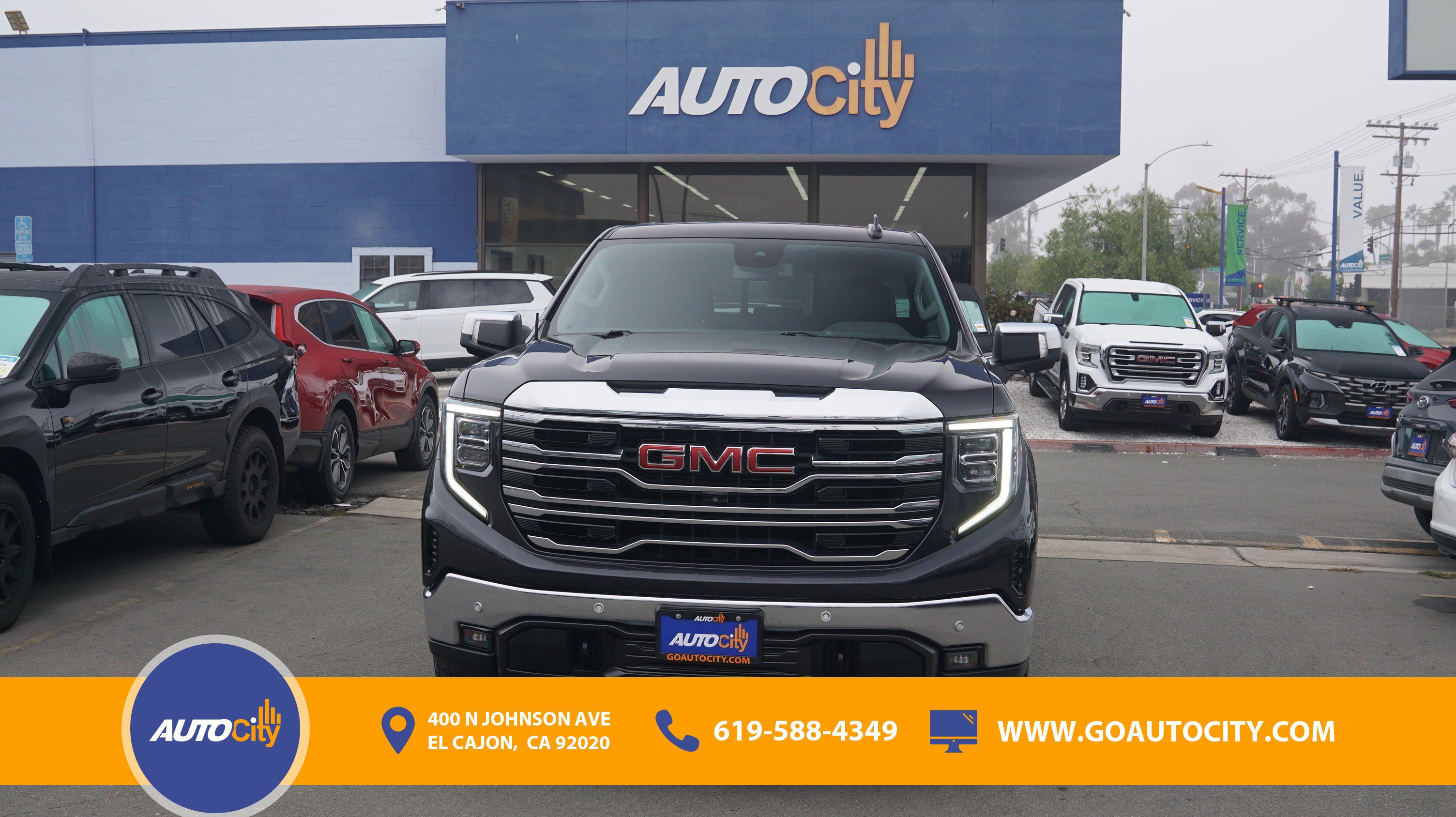 Used 2022 GMC Sierra 1500 SLT w/ SLT Premium Plus Package image 4