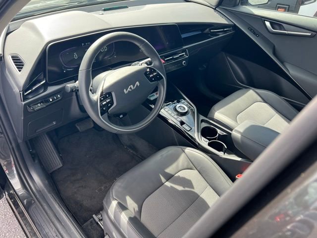 Certified 2023 Kia Niro EX w/ EX Cold Weather Package FWD image 13
