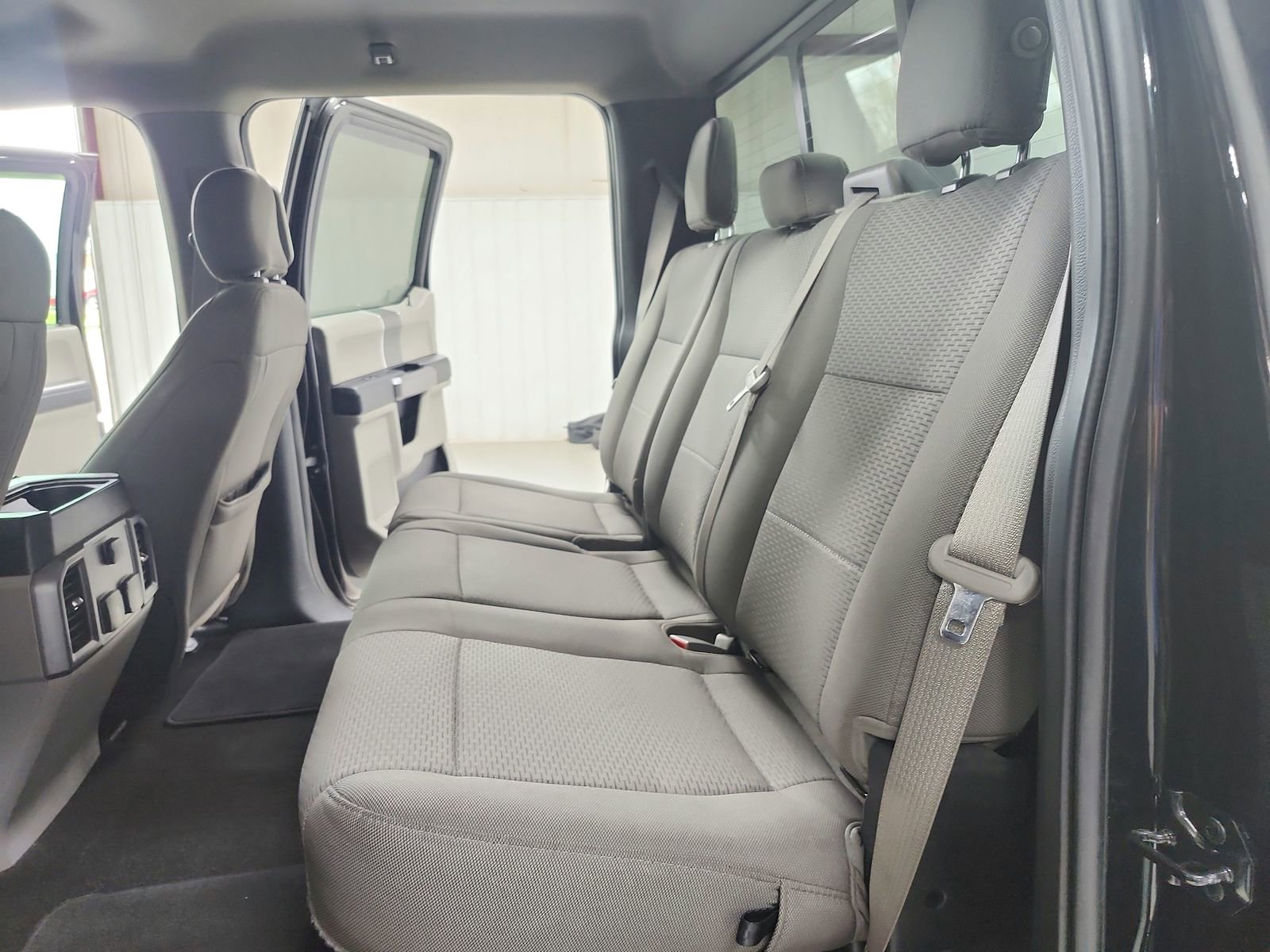 Used 2019 Ford F150 XLT w/ Equipment Group 302A Luxury image 31