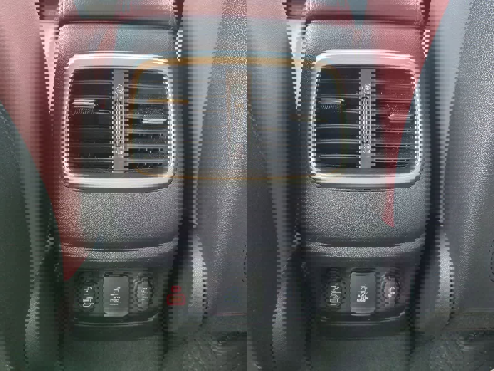 Used 2017 Kia Sorento SX image 40