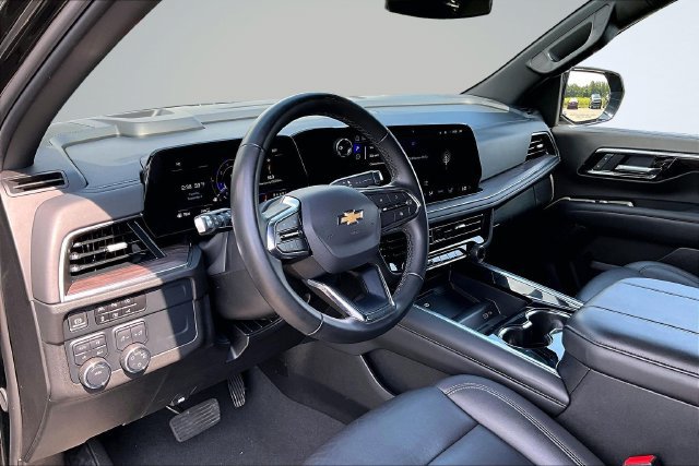 Used 2025 Chevrolet Tahoe LT AWD/4WD image 17