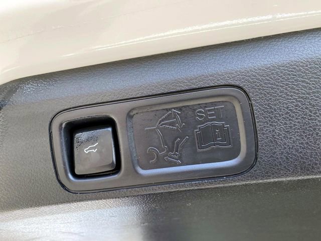 Used 2020 Ford Expedition Platinum image 6