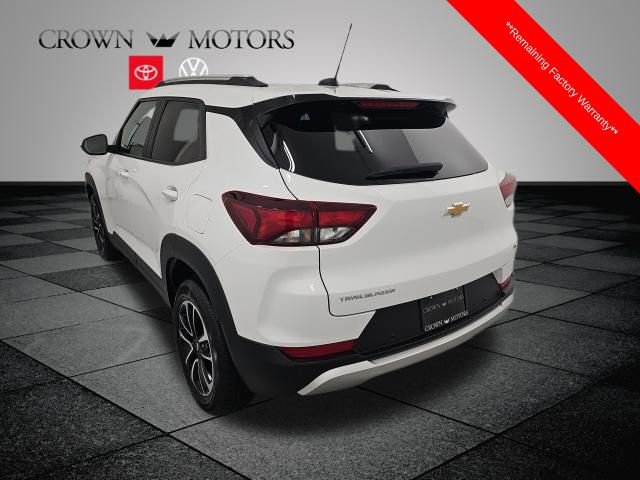 Used 2024 Chevrolet TrailBlazer LT w/ Driver Confidence Package image 4