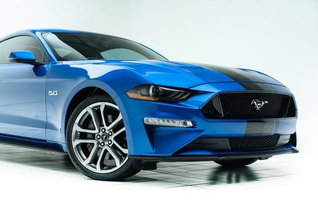 Used 2019 Ford Mustang GT Premium RWD image 4