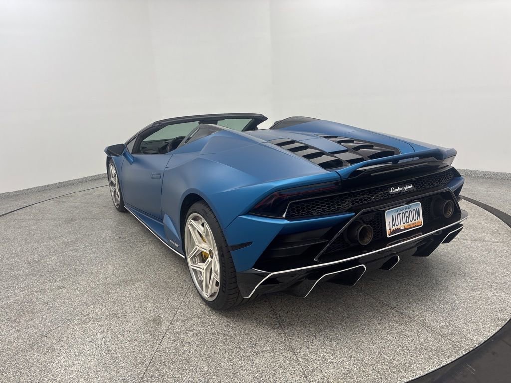 Used 2020 Lamborghini Huracan EVO image 8