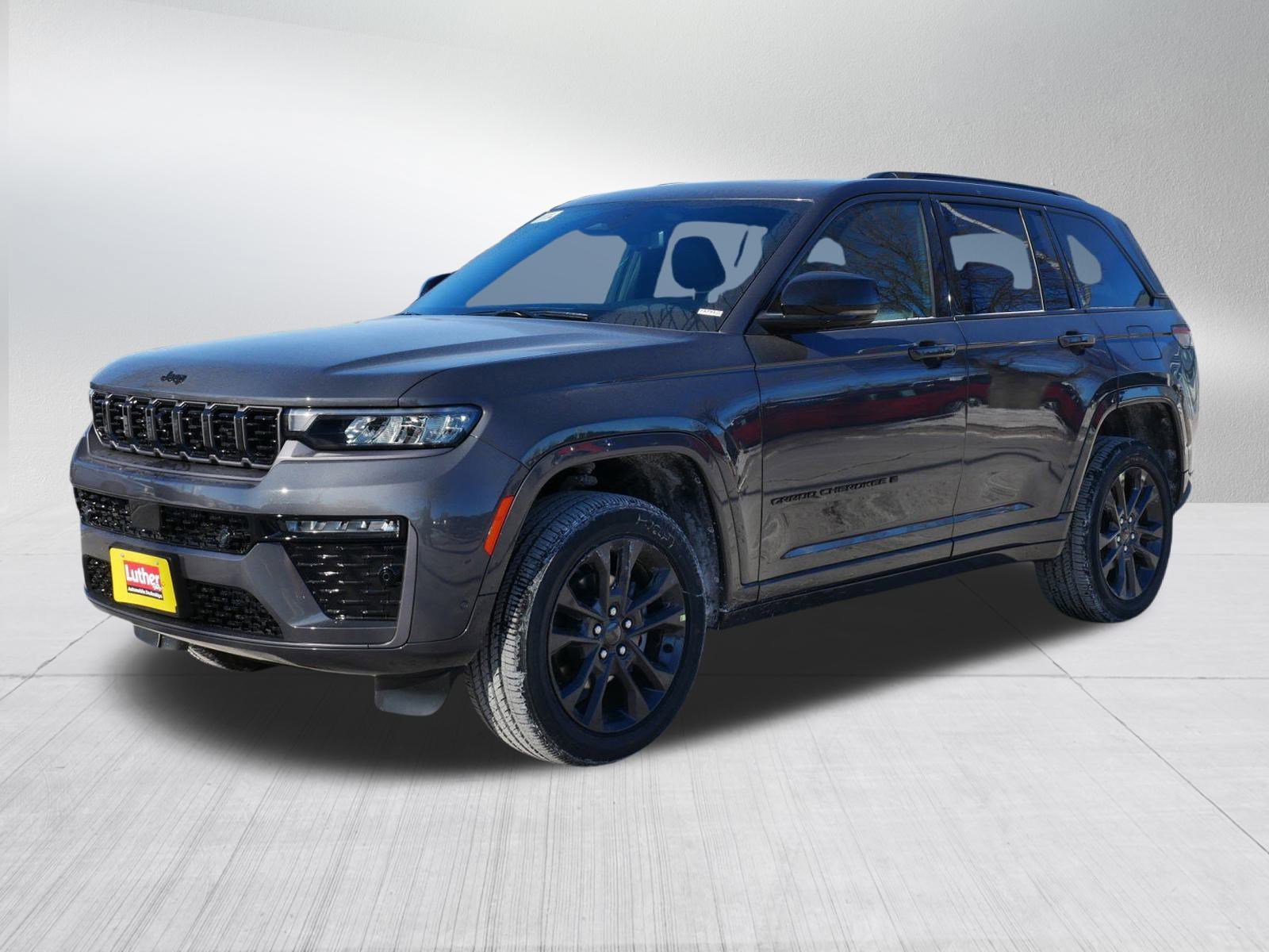 New 2026 Jeep Grand Cherokee Limited Reserve AWD/4WD image 3