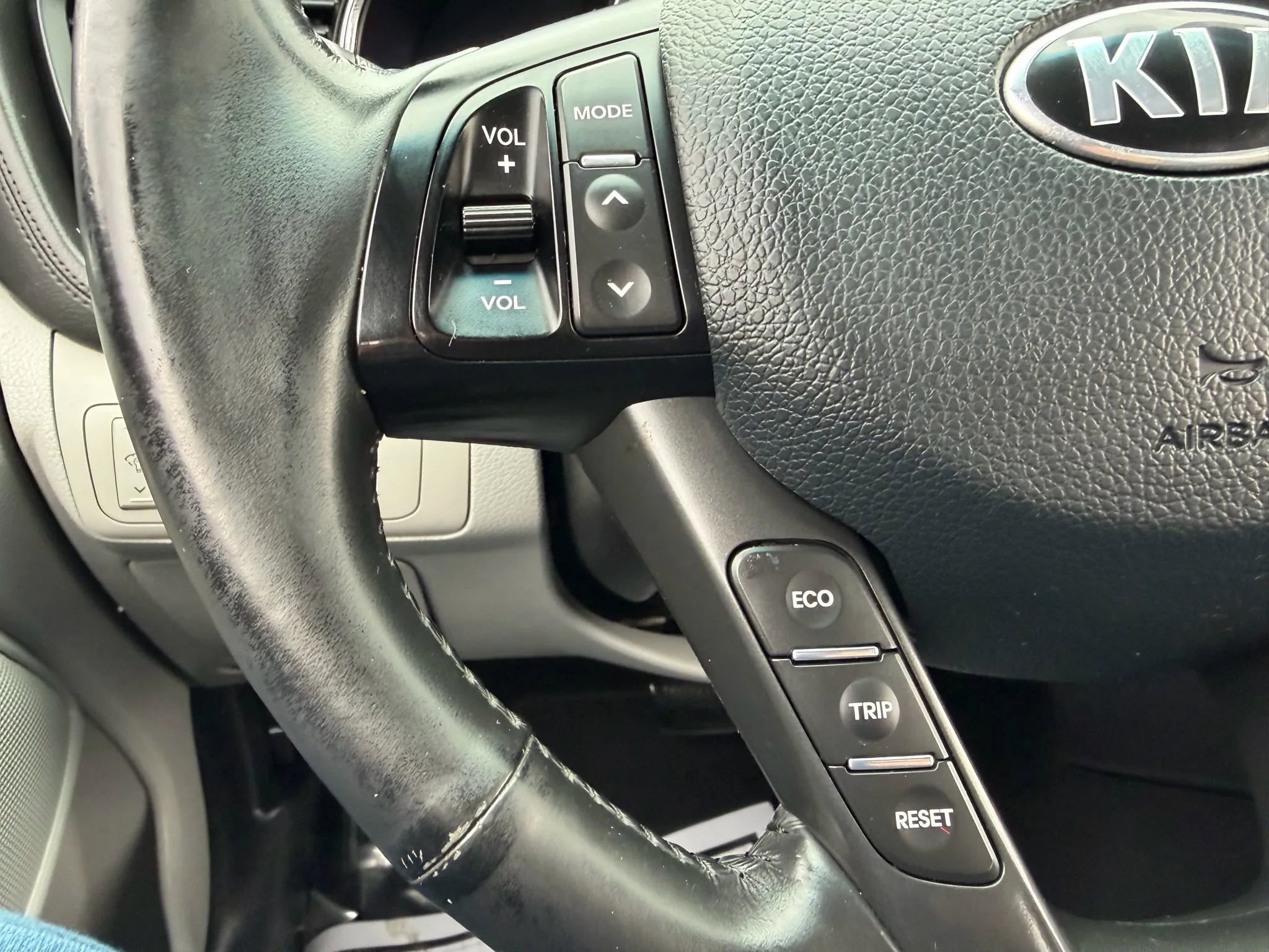 Used 2013 Kia Optima EX image 30