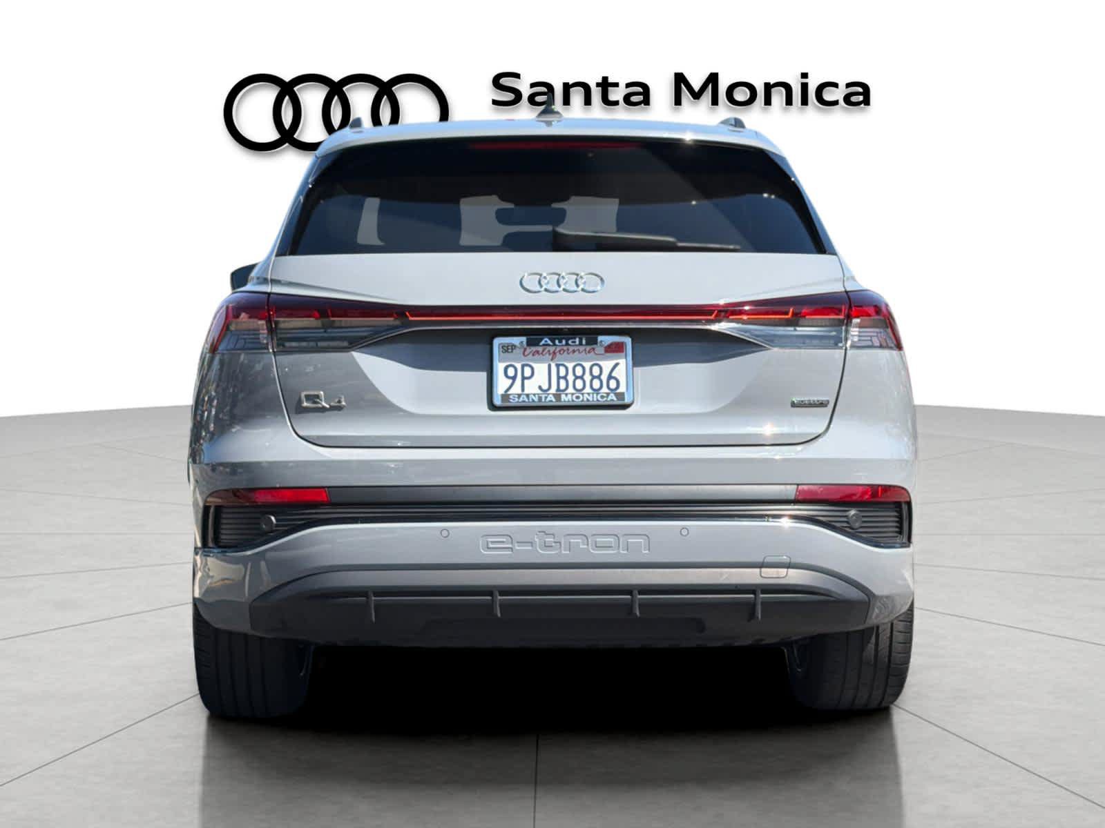 Used 2024 Audi Q4 e-tron Premium Plus w/ Premium Plus AWD/4WD image 7