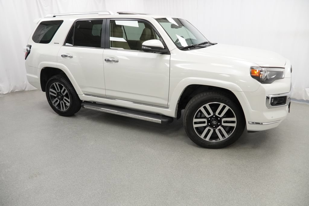 Used 2022 Toyota 4Runner Limited AWD/4WD image 9