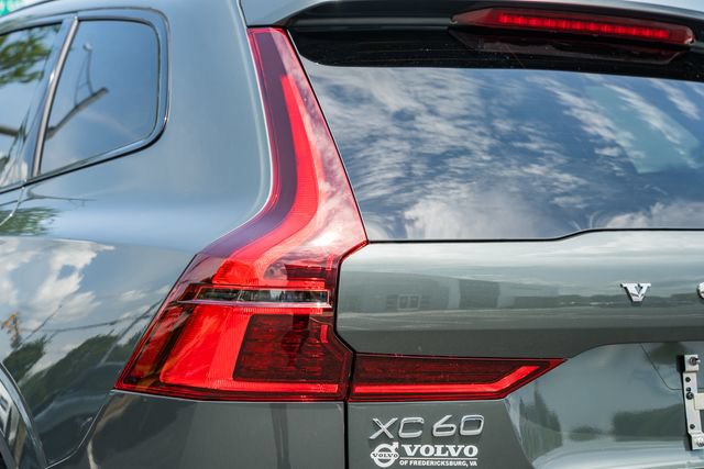 New 2026 Volvo XC60 T8 Plus w/ Climate Package AWD/4WD image 8