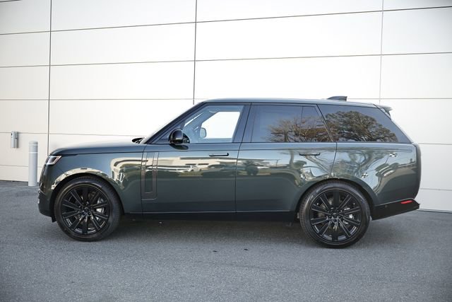 New 2026 Land Rover Range Rover SE image 4