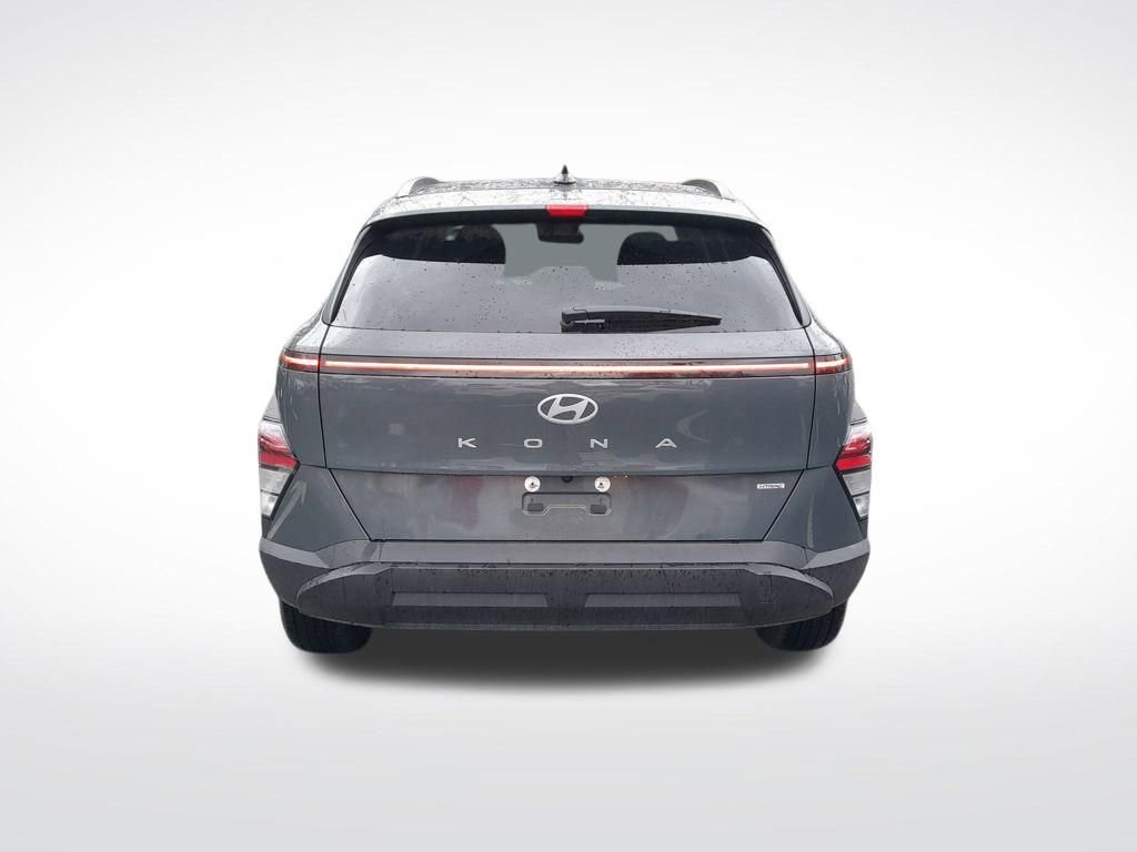 Used 2025 Hyundai Kona SEL image 7