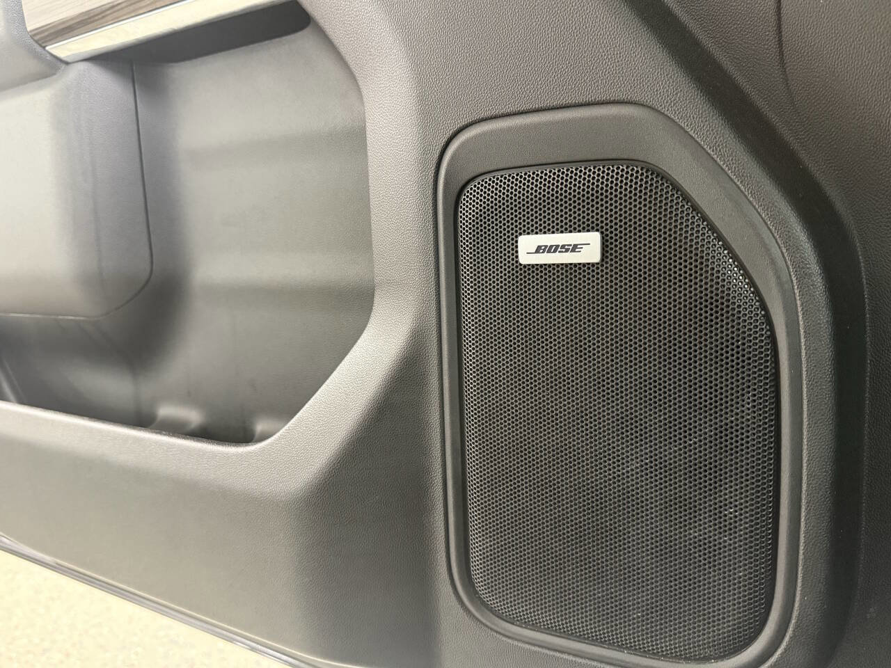 Used 2020 Chevrolet Silverado 1500 RST w/ All-Star Edition image 14