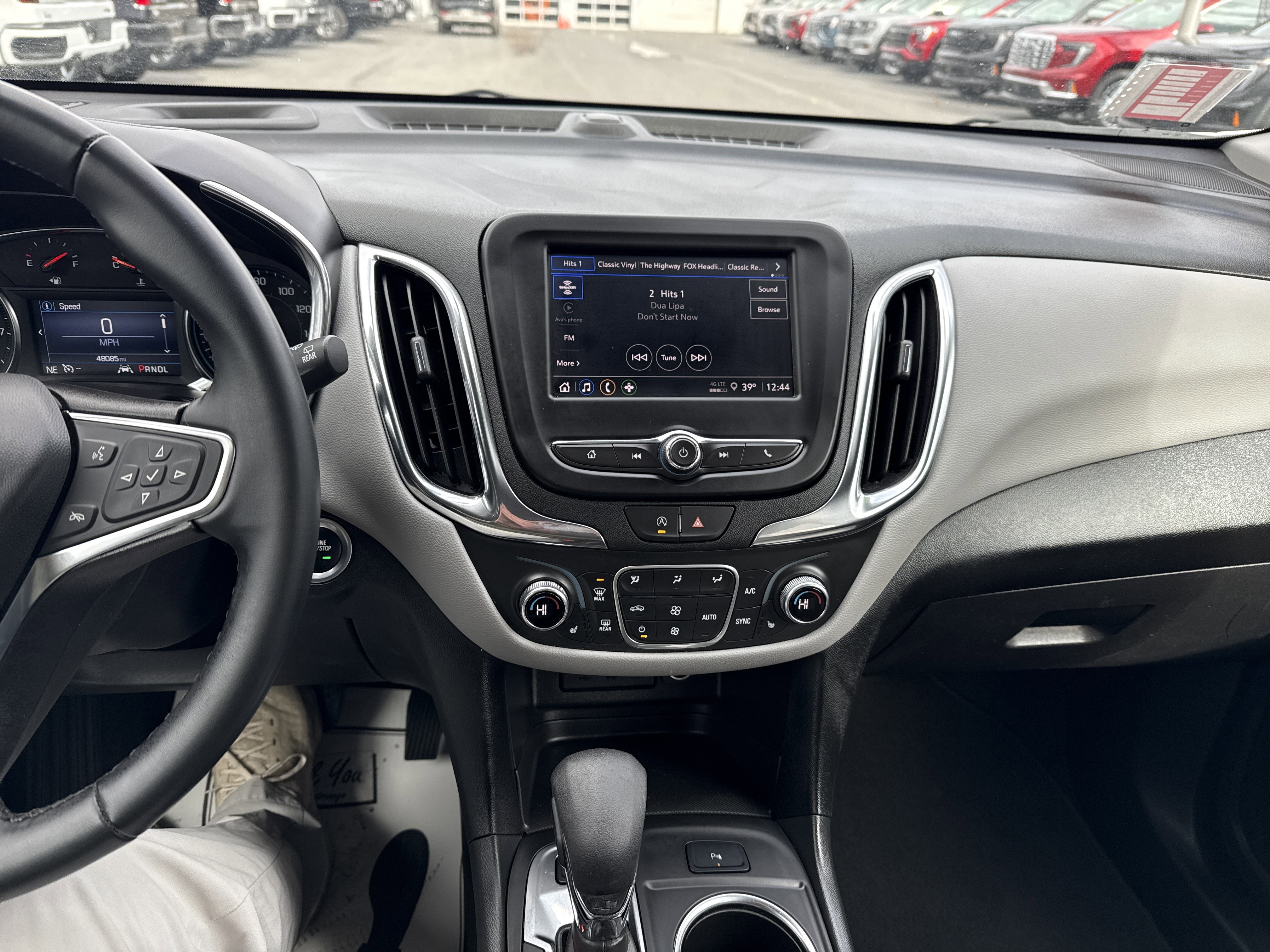 Used 2024 Chevrolet Equinox LT image 25