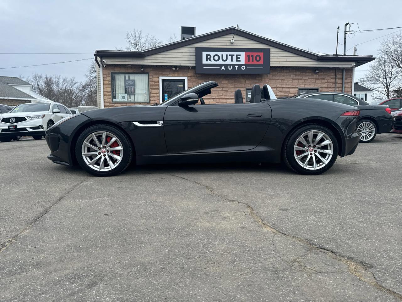 Used 2015 Jaguar F-TYPE Convertible image 14