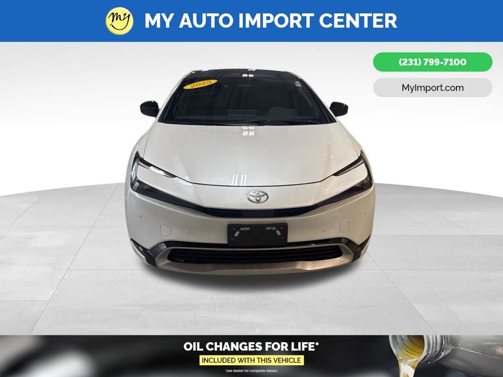 Used 2025 Toyota Prius XSE Premium w/ Limited Premium Package video 2